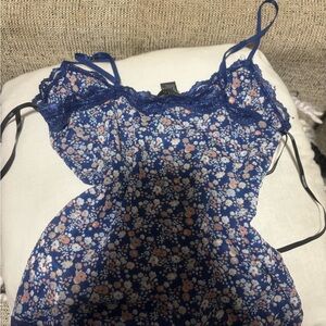 Forever 21 Blue Floral Lace Cami